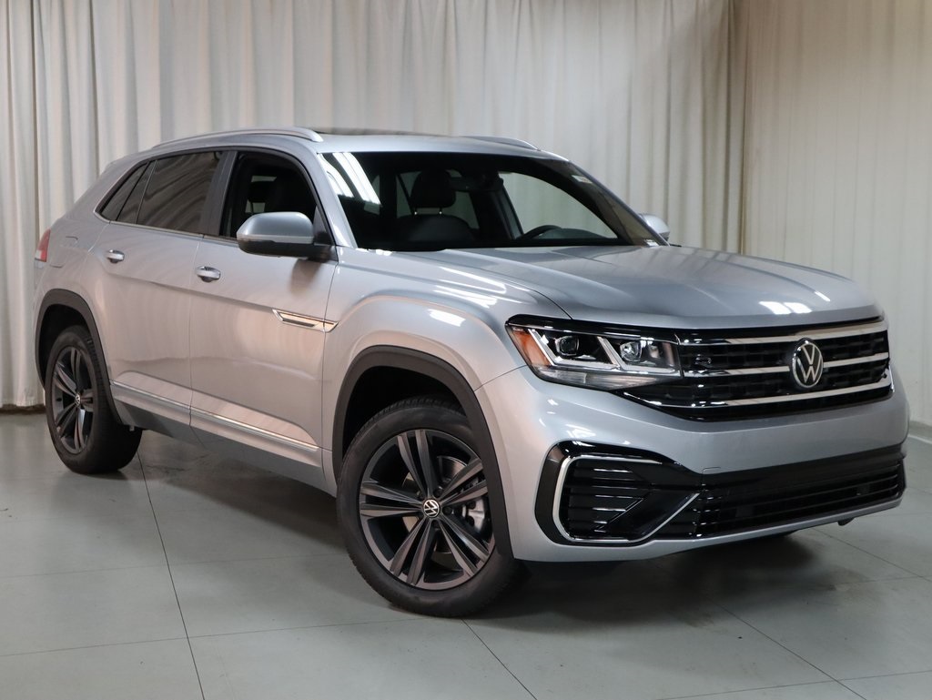 New 2020 Volkswagen Atlas Cross Sport V6 SE with Technology R-Line with ...